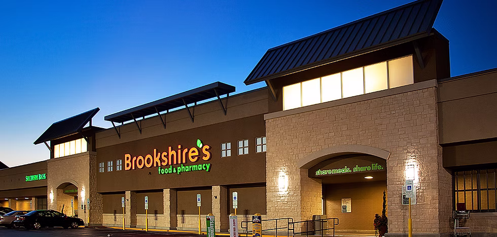 Brookshire's storefront with completed construction work